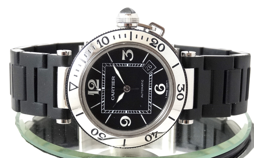 Cartier Pasha Seatimer Rubber band comme neuve Watch Mania and Co