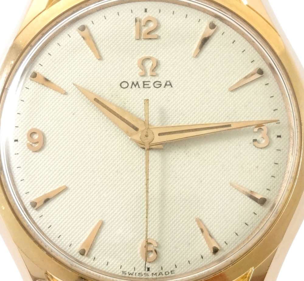 Omega Calatrava Cadran Nid d'Abeille 1954