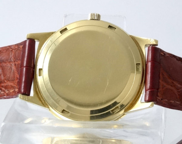Universal Genève Gold Micro Rotor