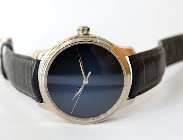 H.Moser & Cie Endeavour Centre Seconds Concept White Gold