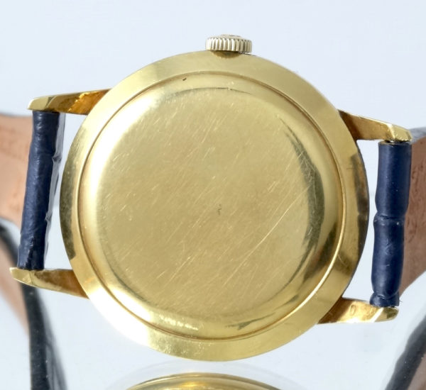 Omega nid d'abeille or jaune 36mm Circa 1952