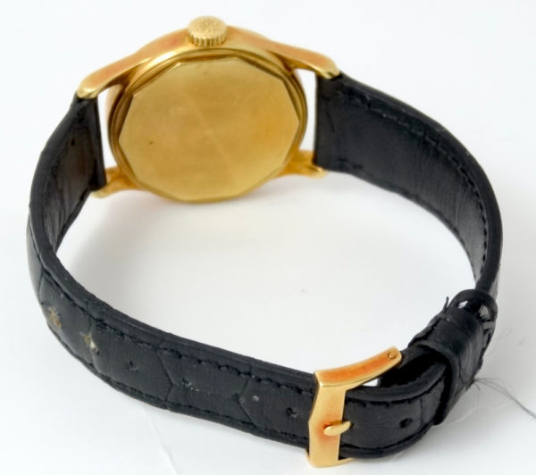 Patek Philippe Calatrava Réf 2545 full set Circa 1970 Waterproof case